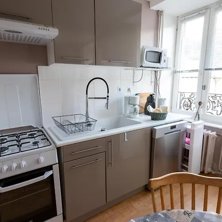 Apartment La Belle Arverne Albepierre-Bredons
