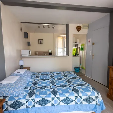 Apartment La Belle Arverne Albepierre-Bredons